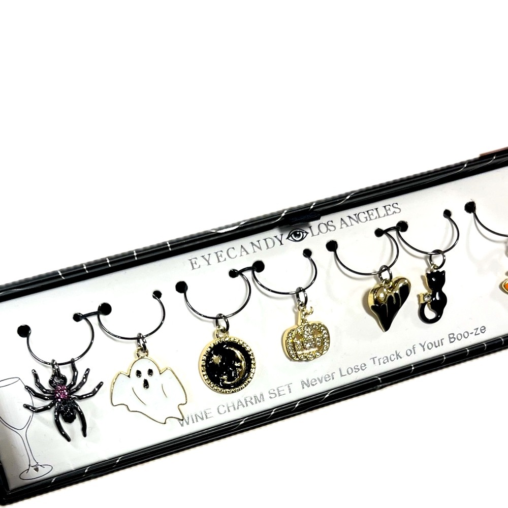 NWT ⚜️🖤⚜️ EYE CANDY Los Angeles Halloween wine charm set of 8